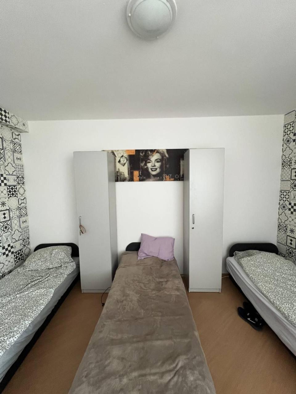 Hostel „U Sashka” Varşova Dış mekan fotoğraf